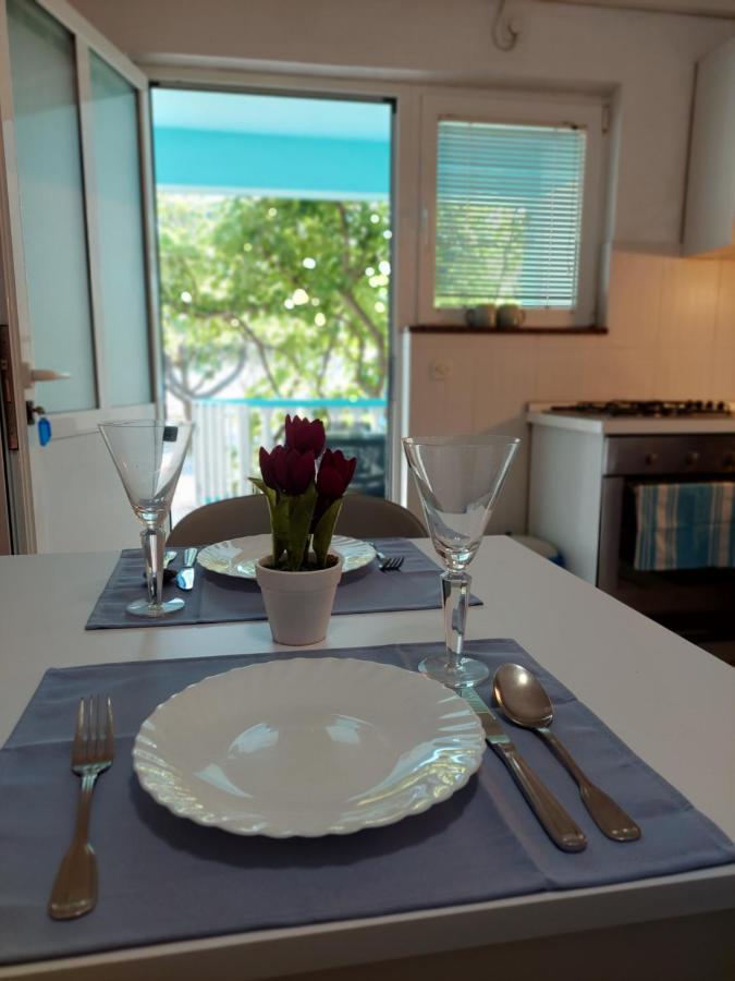 Apartman Lucija Seline ภายนอก รูปภาพ