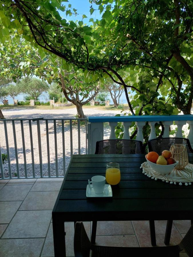 Apartman Lucija Seline ภายนอก รูปภาพ