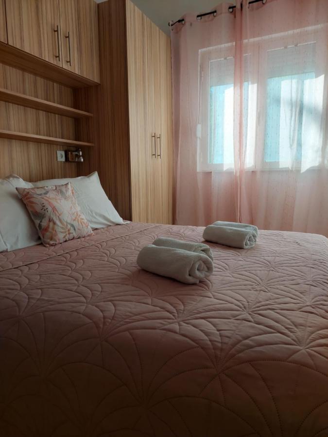 Apartman Lucija Seline ภายนอก รูปภาพ