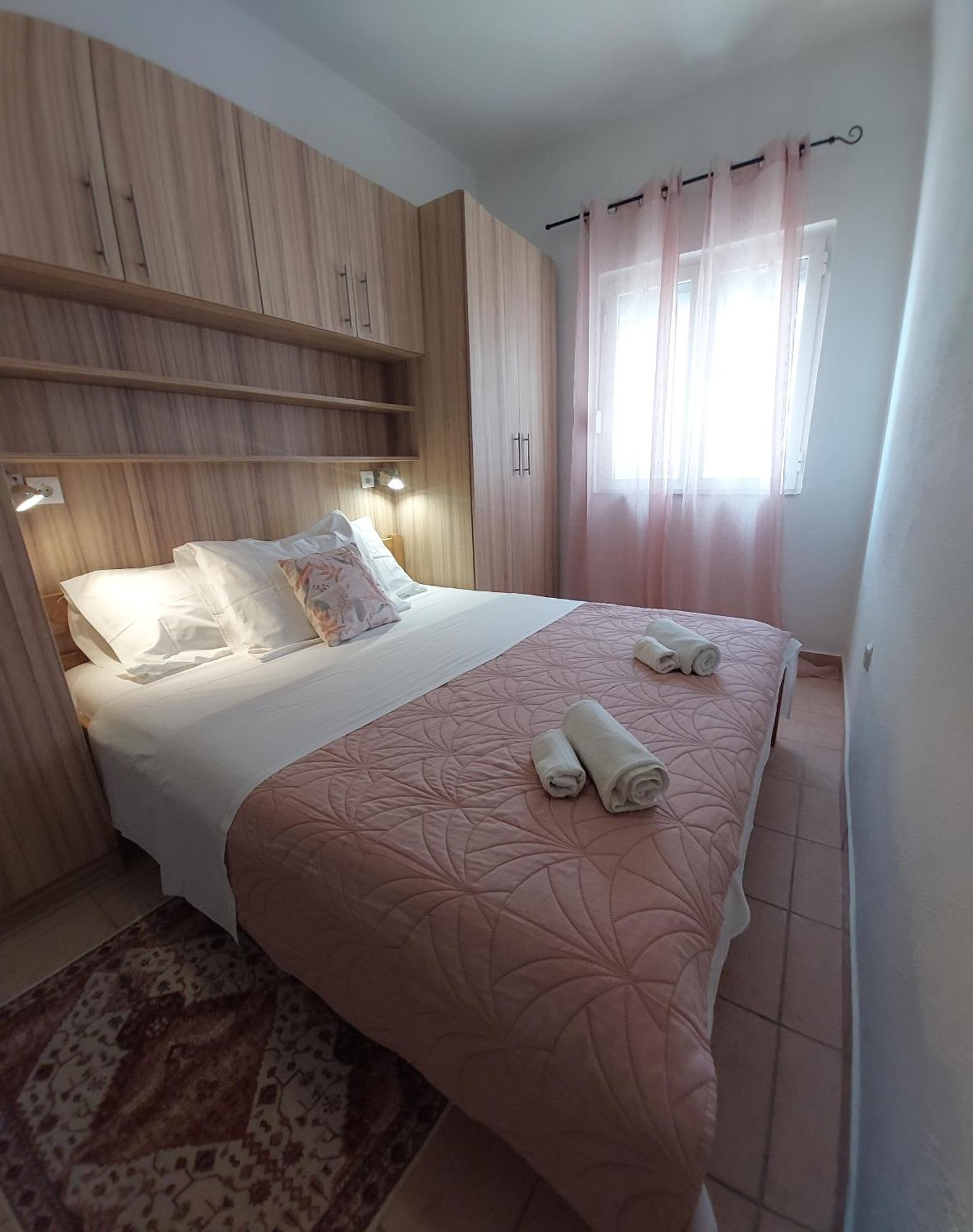 Apartman Lucija Seline ภายนอก รูปภาพ