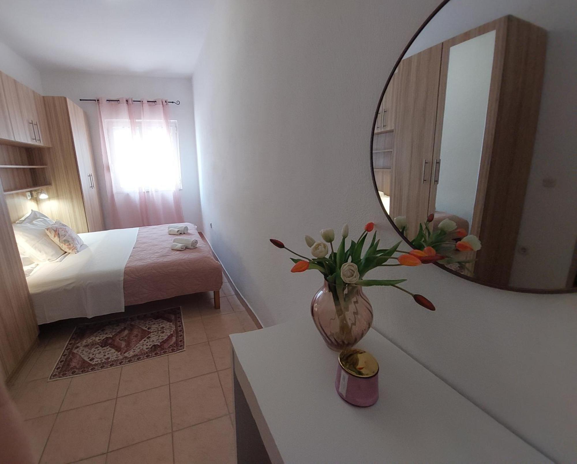 Apartman Lucija Seline ภายนอก รูปภาพ